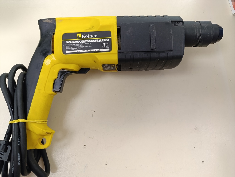 Перфоратор KOLNER KRH 520H;