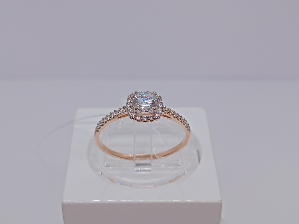 КОЛЬЦО С КАМНЯМИ (Au 585)