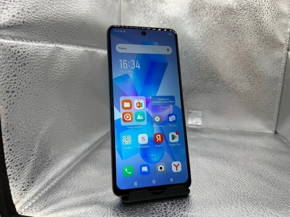 Смартфон Infinix HOT 40 8/128