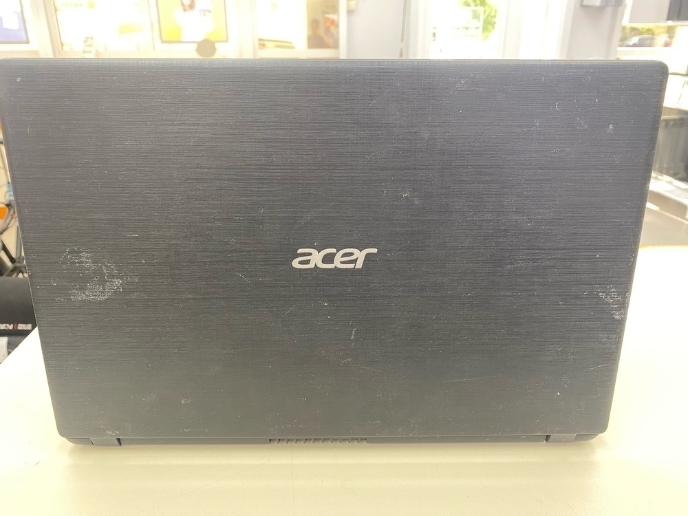 Ноутбук Acer E5-571G; Core i5-4210U, GeForce 820M, 4 Гб, Нет, 500 Гб