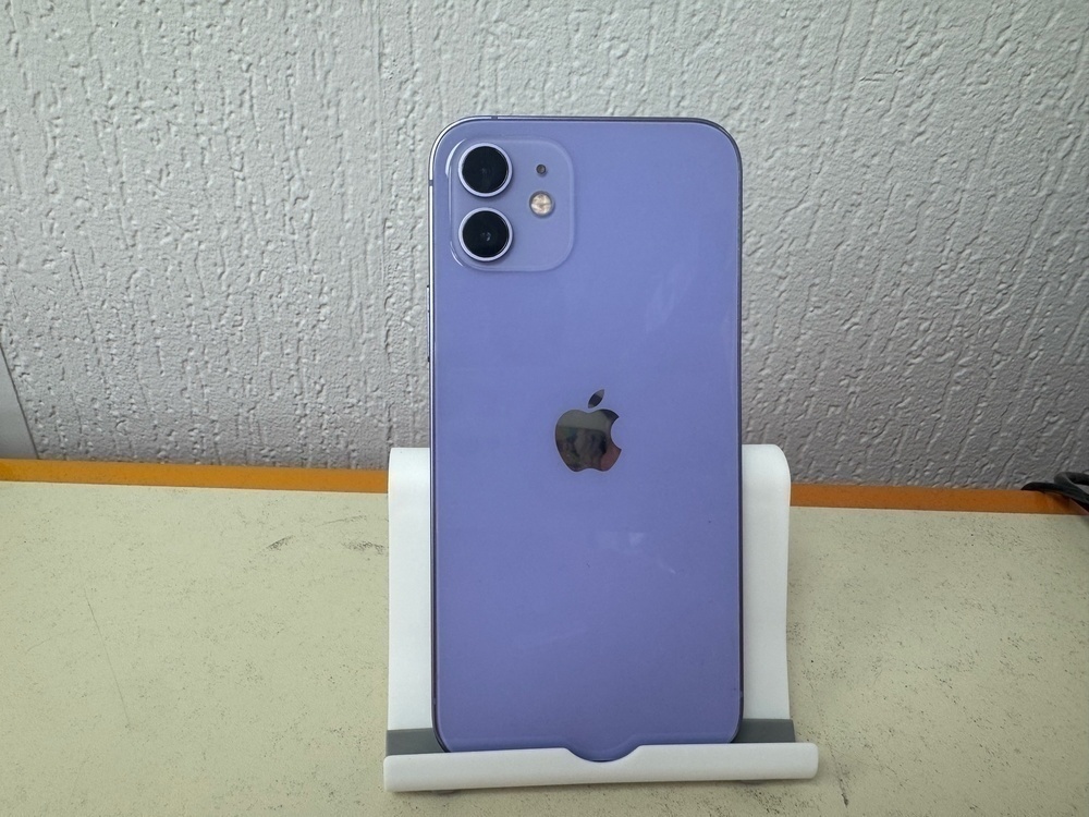 Смартфон Apple iPhone 12 64Gb