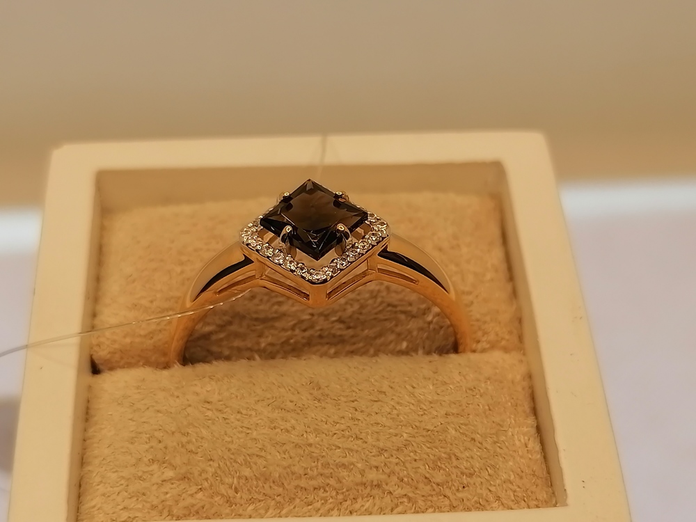 КОЛЬЦО С КАМНЯМИ (Au 585)