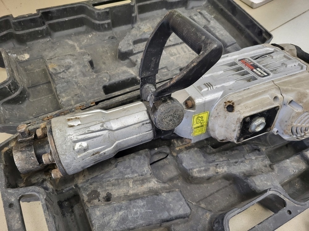 Отбойный молоток ELTI БЛ-2100ПР