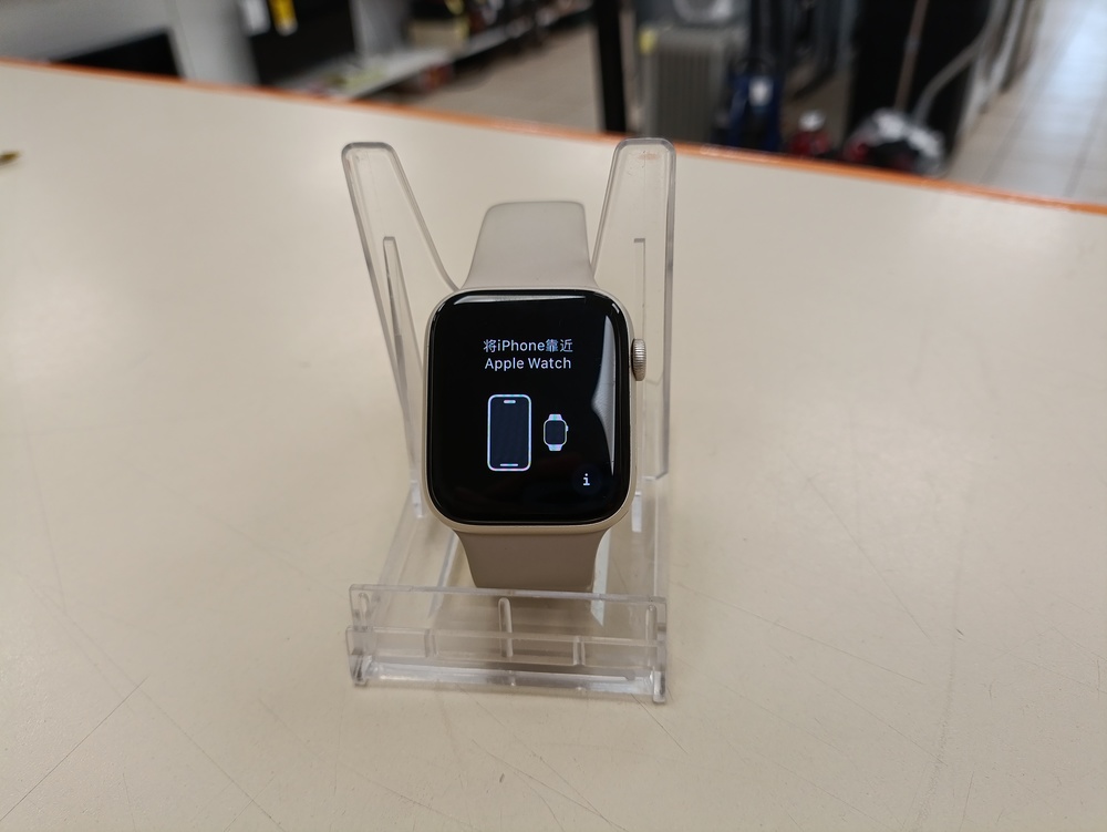 Смарт-часы Apple Watch SE 2022 44mm