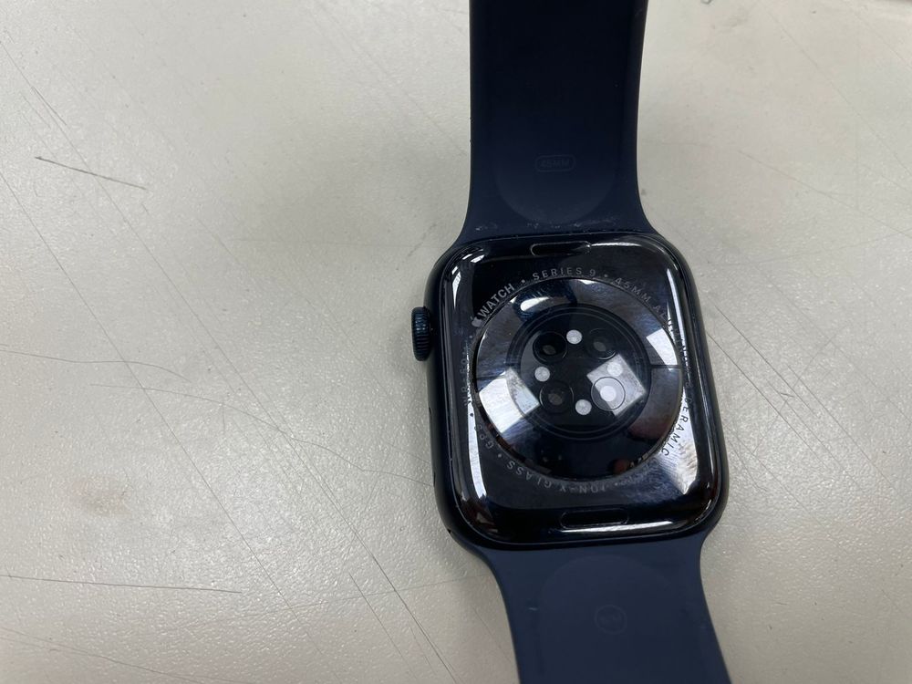 Смарт-часы Apple Watch Series 9 45mm