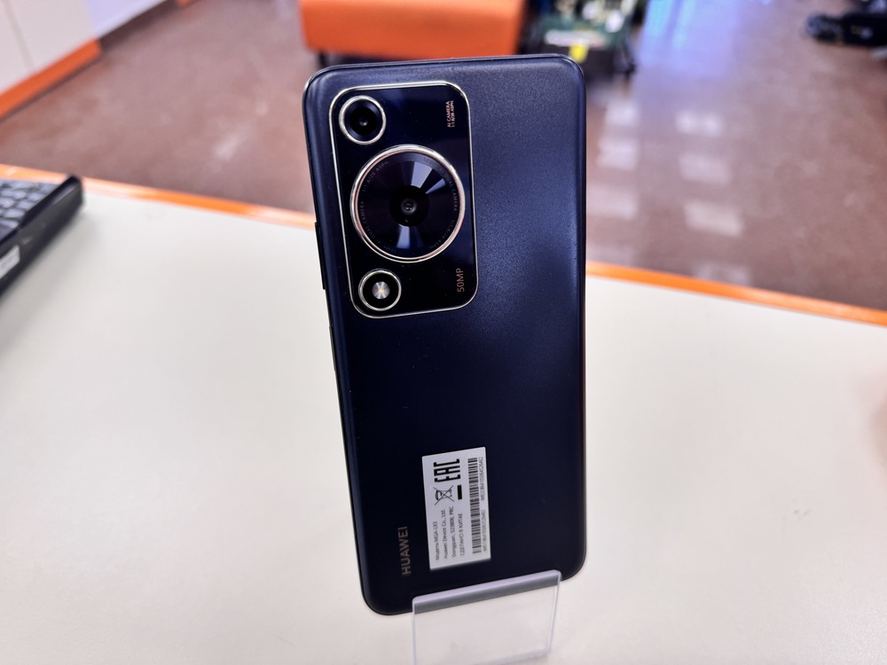 Смартфон Huawei Nova Y72 128Gb