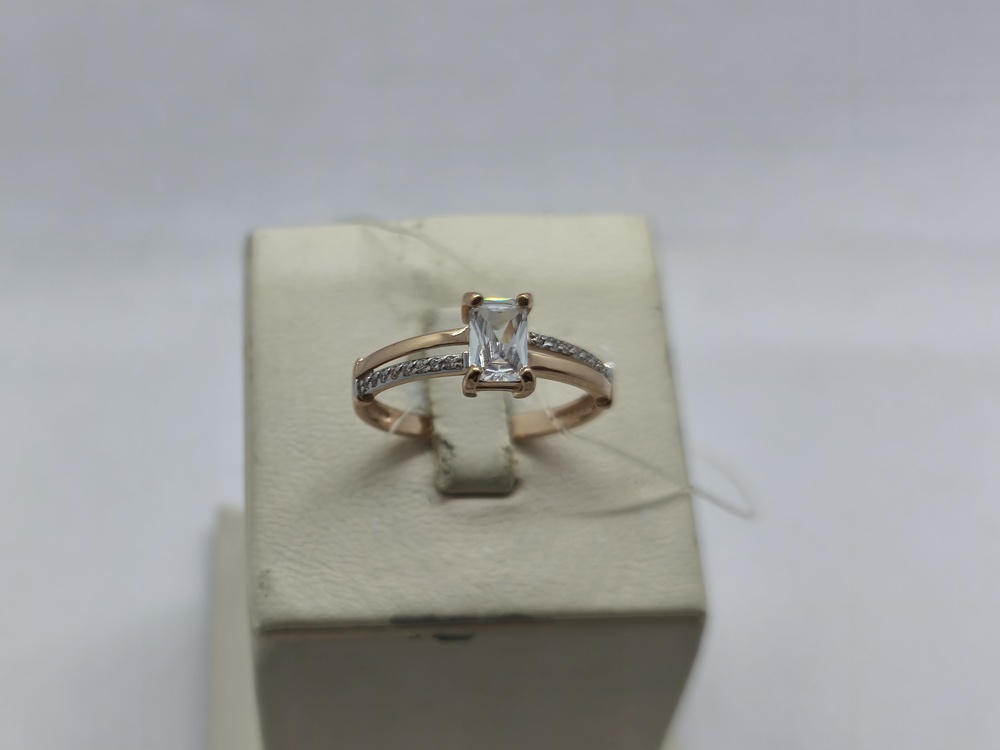 КОЛЬЦО С КАМНЯМИ (Au 585)