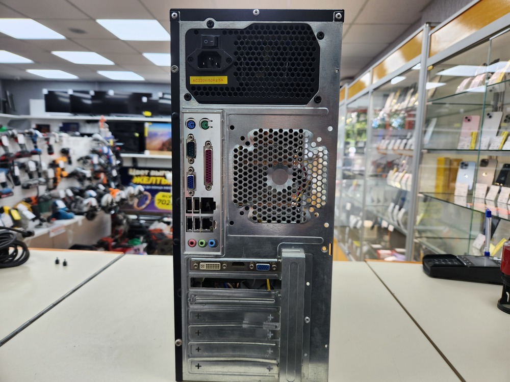Системный блок Noname .; Xeon E3-1225, GeForce GT 430, 8 Гб, 480 Гб, Нет