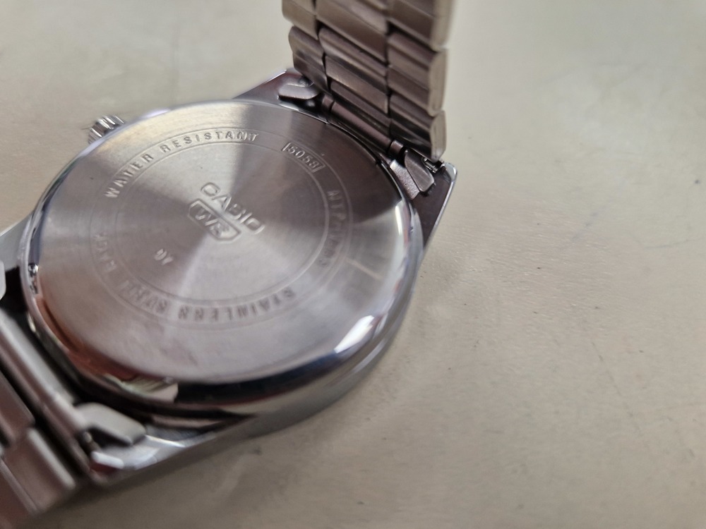 Часы наручные Casio MTP-VD03