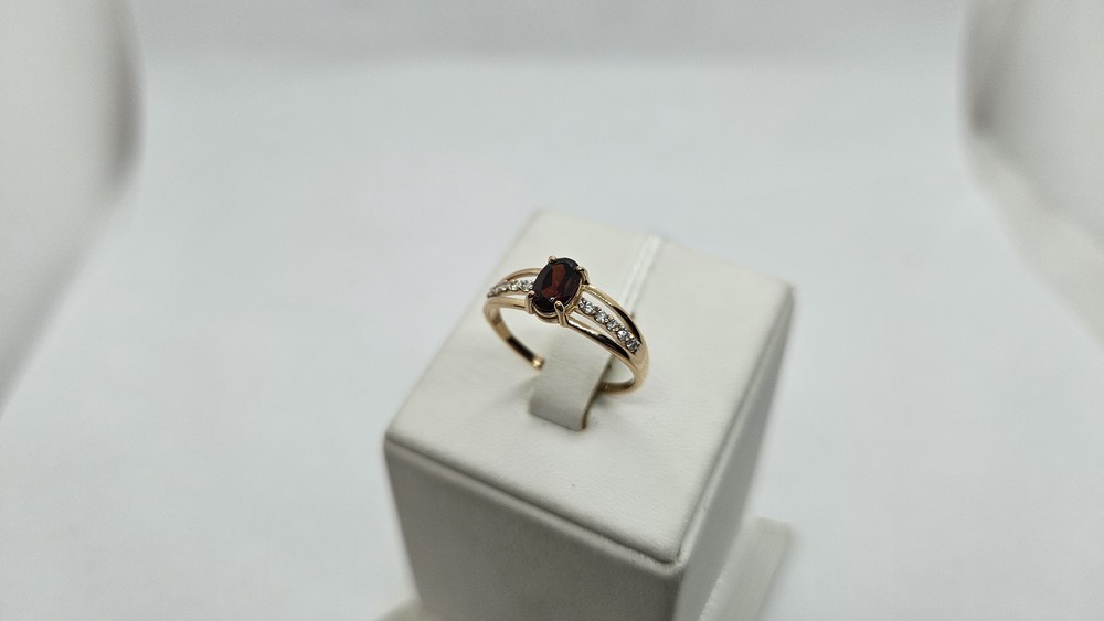 КОЛКМИ585 КОЛЬЦО С КАМНЯМИ (Au 585)