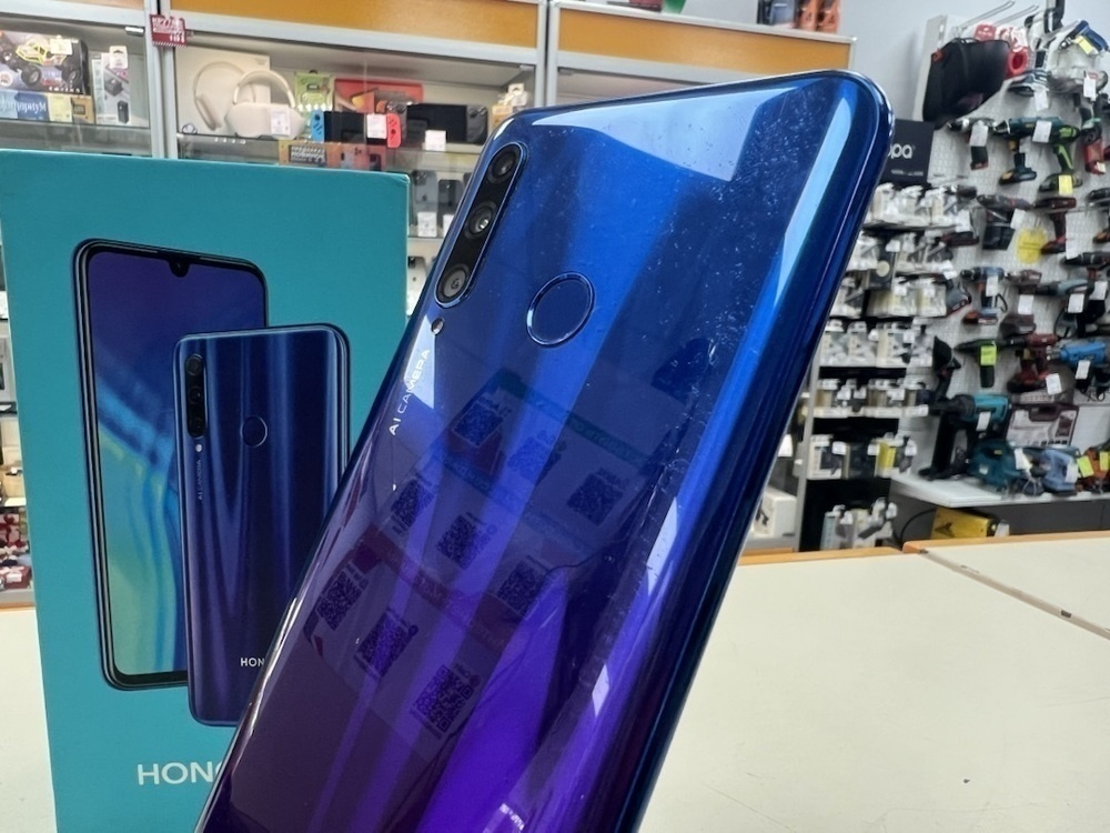 Смартфон Honor 10i 4/128