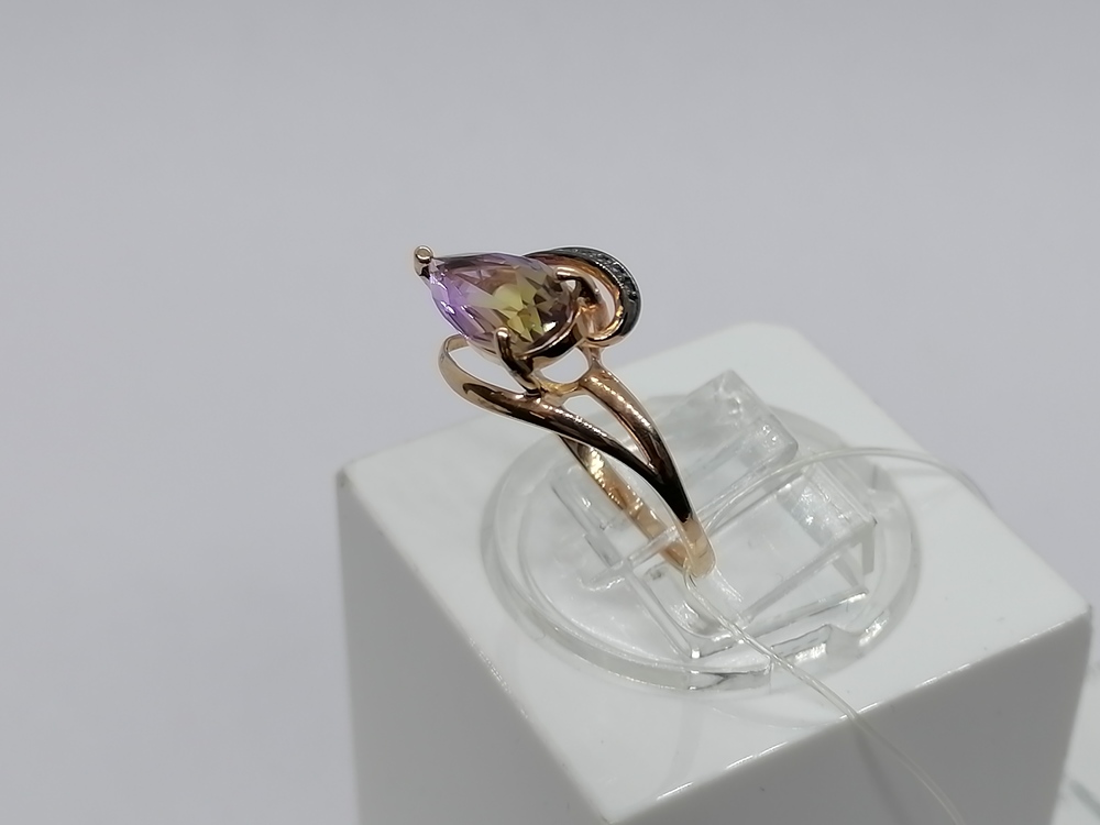 КОЛЬЦО С КАМНЯМИ (Au 585)