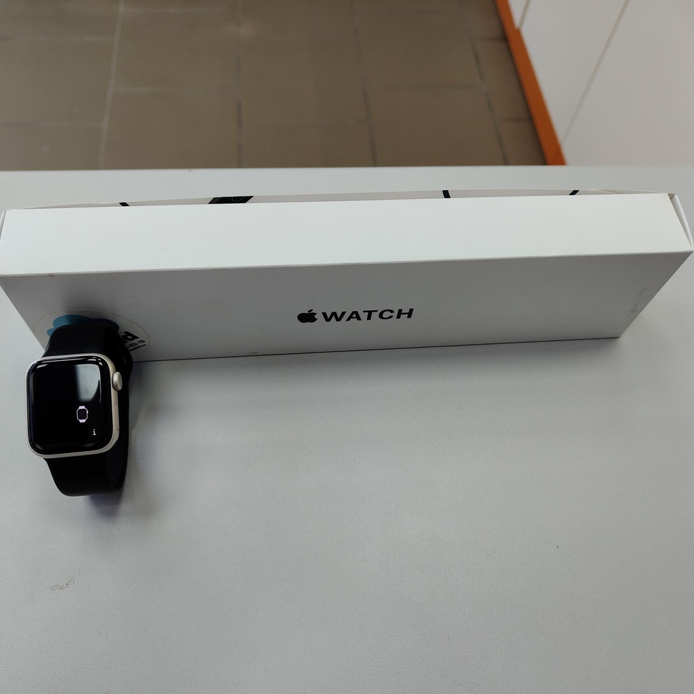 Смарт-часы Apple Watch SE 2022 40mm
