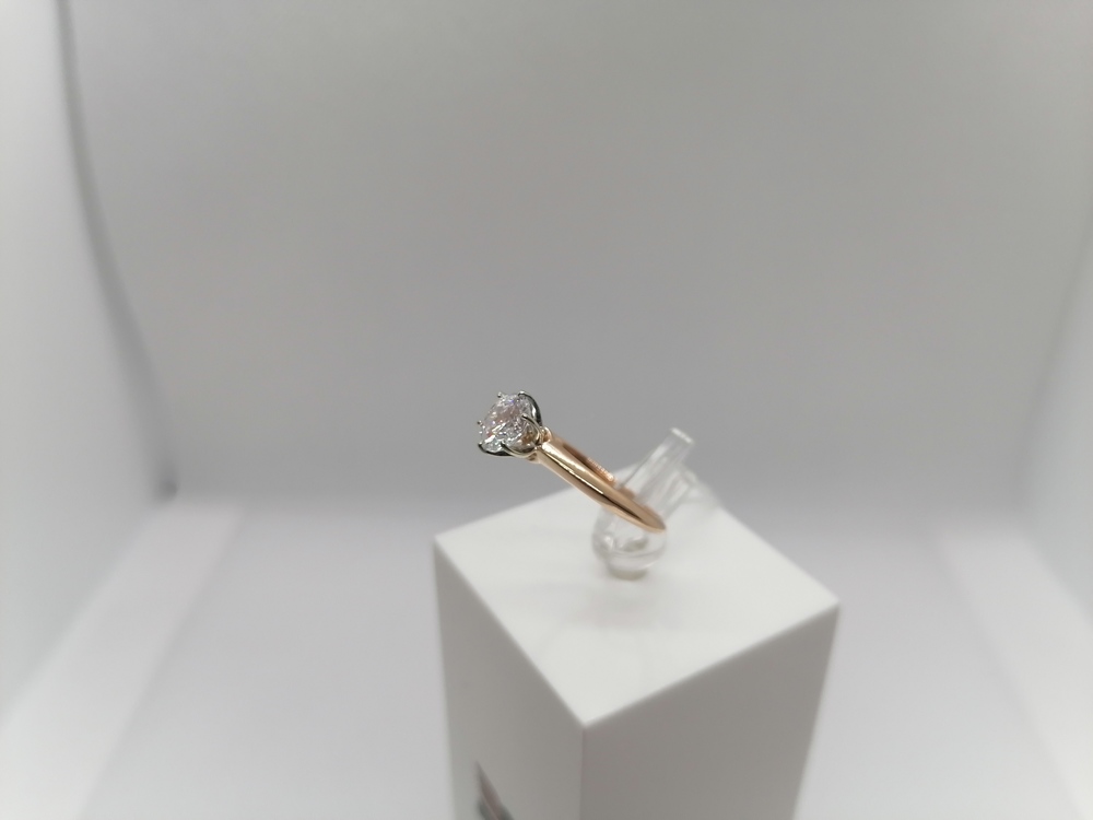 КОЛЬЦО С КАМНЕМ (Au 585)