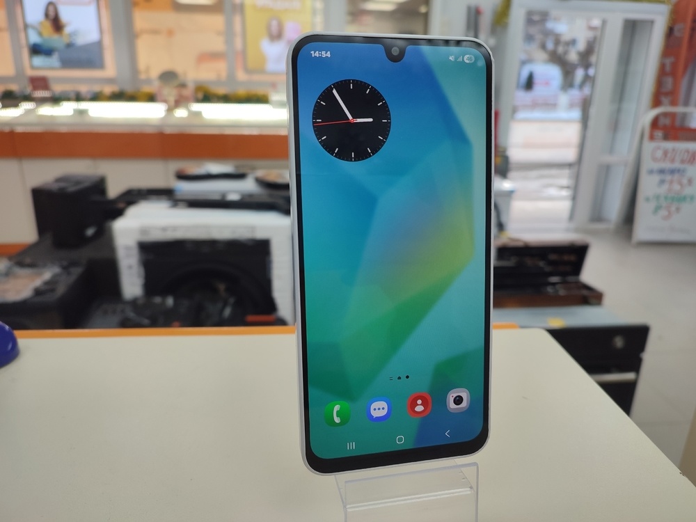 Смартфон Samsung Galaxy A16 6/128