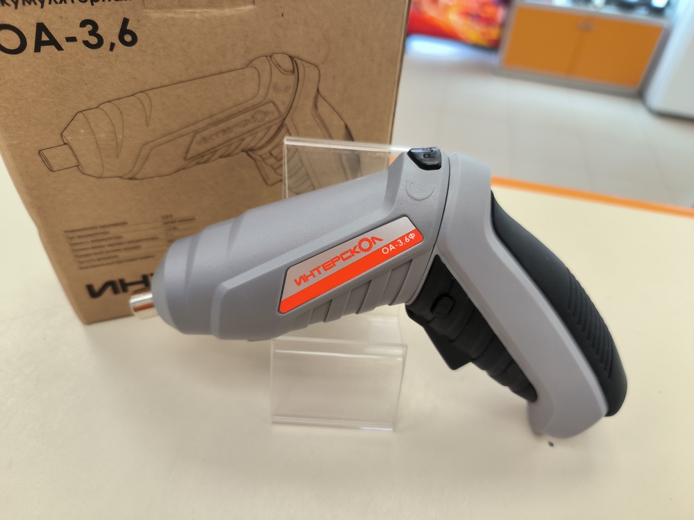 Отвертка электрическая Интерскол ОА-3.6Ф