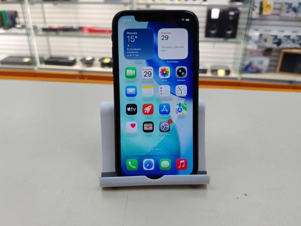 Смартфон Apple iPhone 11 128Gb