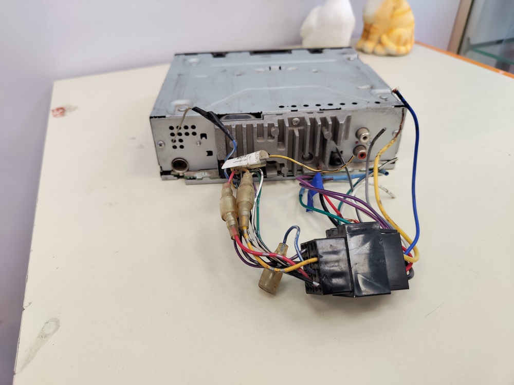 Автомагнитола Pioneer MVH-150UB