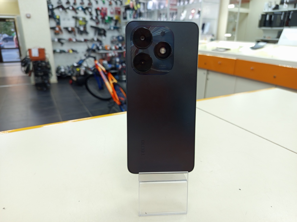 Смартфон Tecno Spark Go 2024 4/128