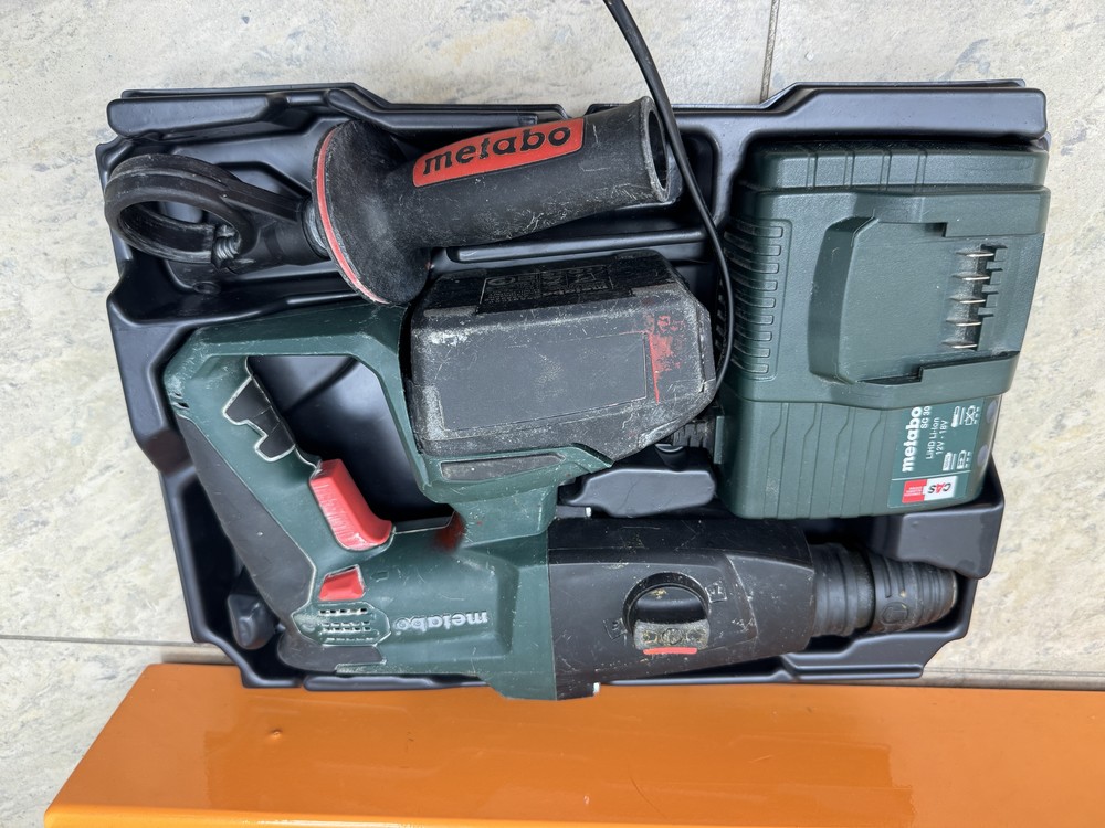 Перфоратор Metabo KHA 18 LTX