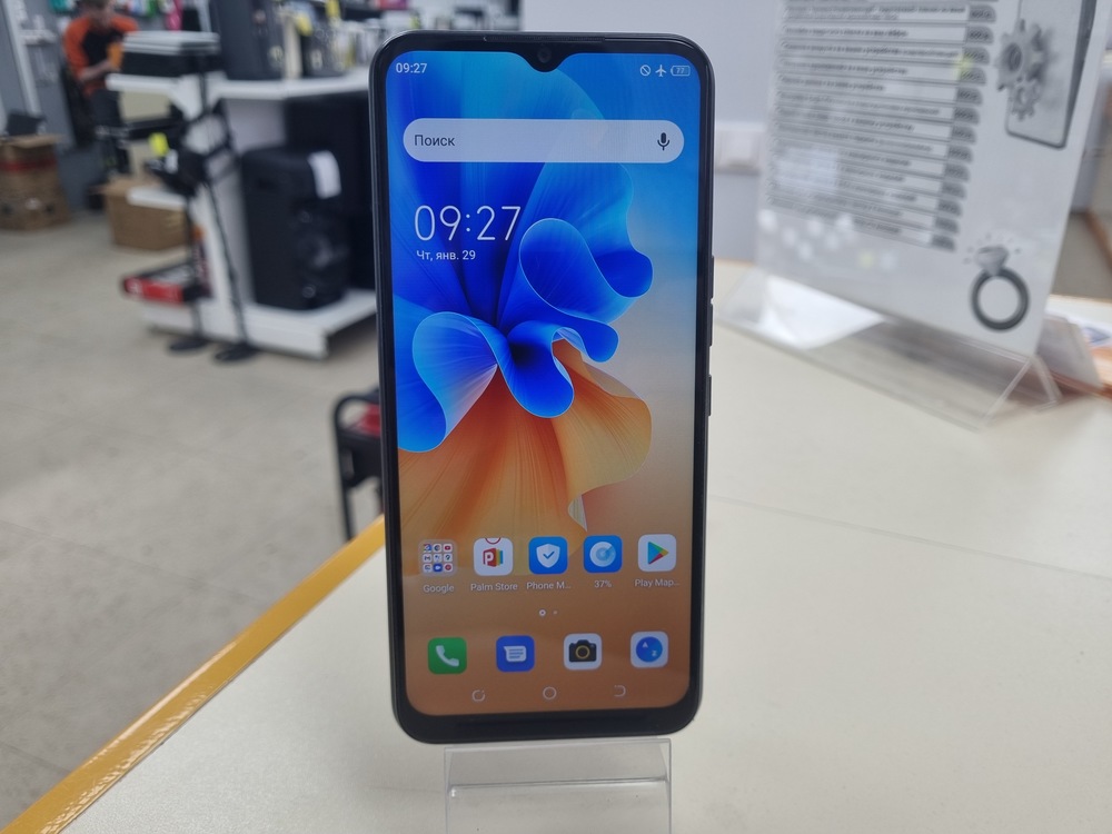Смартфон Tecno Spark 7 2\32