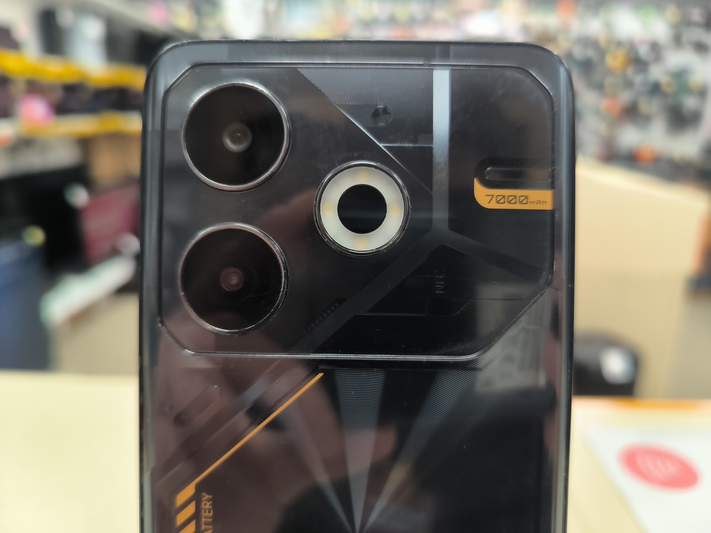 Смартфон Tecno Pova Neo 6 8/256