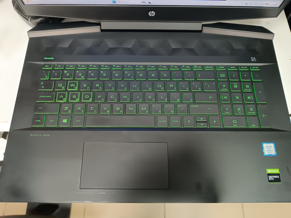 Ноутбук HP; Core i5-9300H, GeForce GTX 1650, 8 Гб, Нет