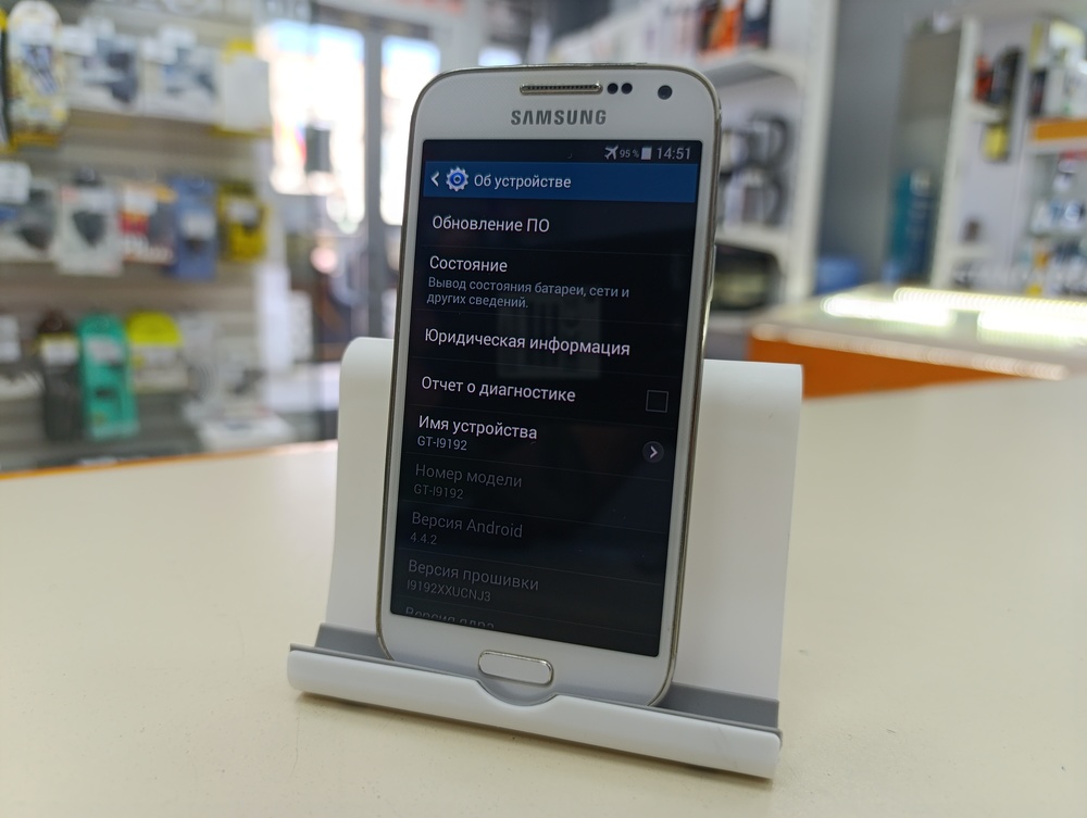 Смартфон Samsung GT-I9192