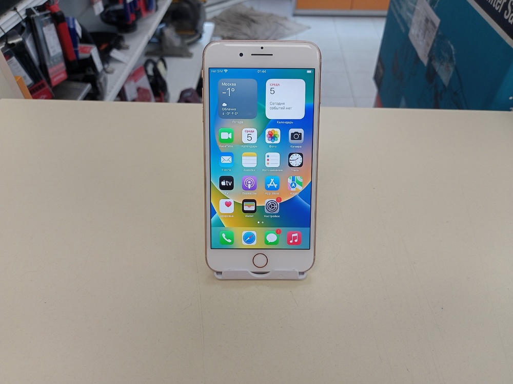 Смартфон Apple iPhone 8 Plus 64Gb