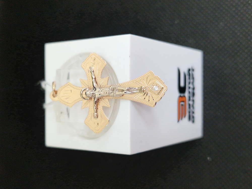 ПОДККИ585 ПОДВЕСКА КРЕСТ С КАМНЕМ (Au 585)