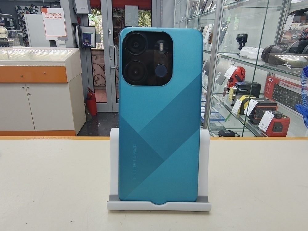 Смартфон Tecno Spark Go 2023 3/64