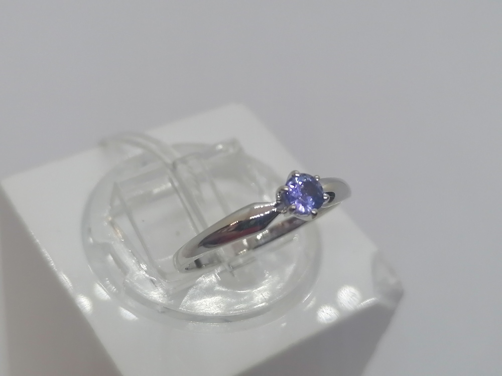 КОЛКМ585 КОЛЬЦО С КАМНЕМ (Au 585)