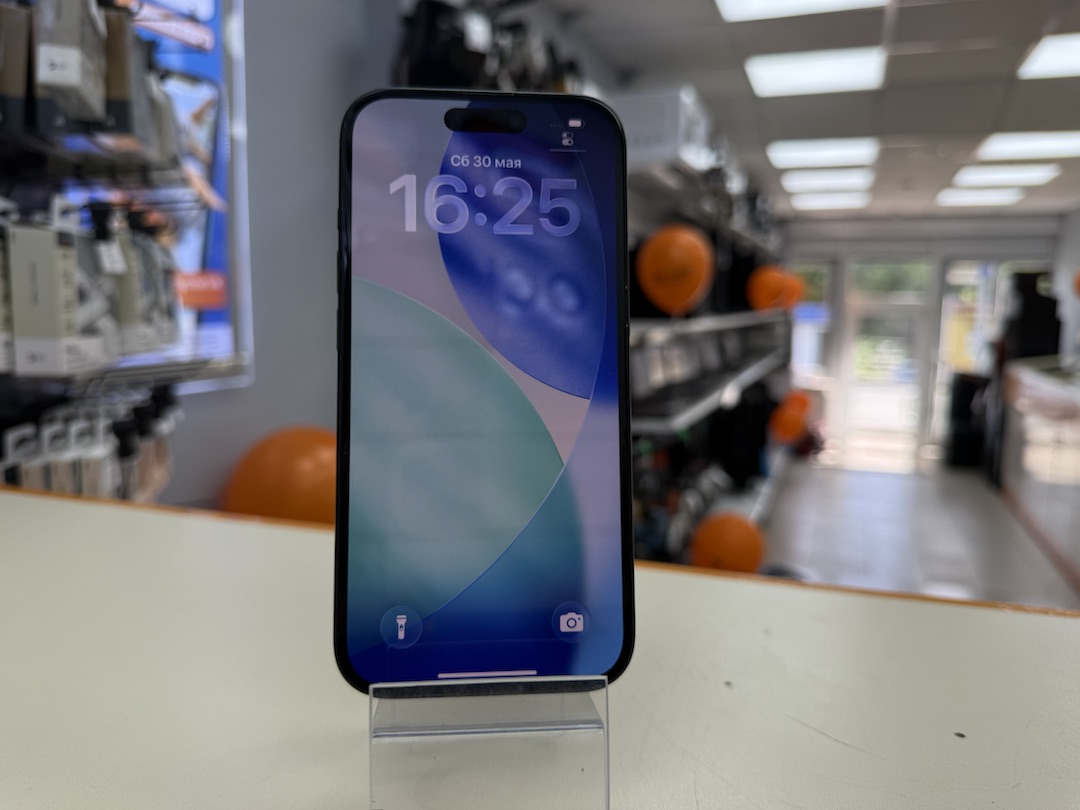 Смартфон Apple Iphone 15 128Gb