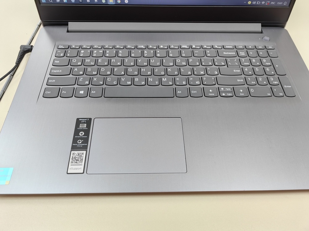 Ноутбук Lenovo 123; Pentium Gold 7505, HD Graphics, 12 Гб, 500 Гб, Нет