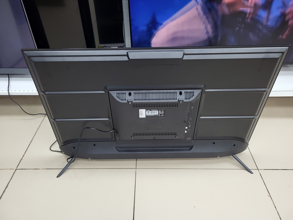 LED Телевизор Tuvio TD43UFBSV1