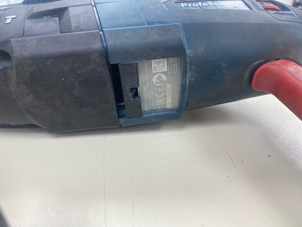 Перфоратор Bosch GBH 240 F;