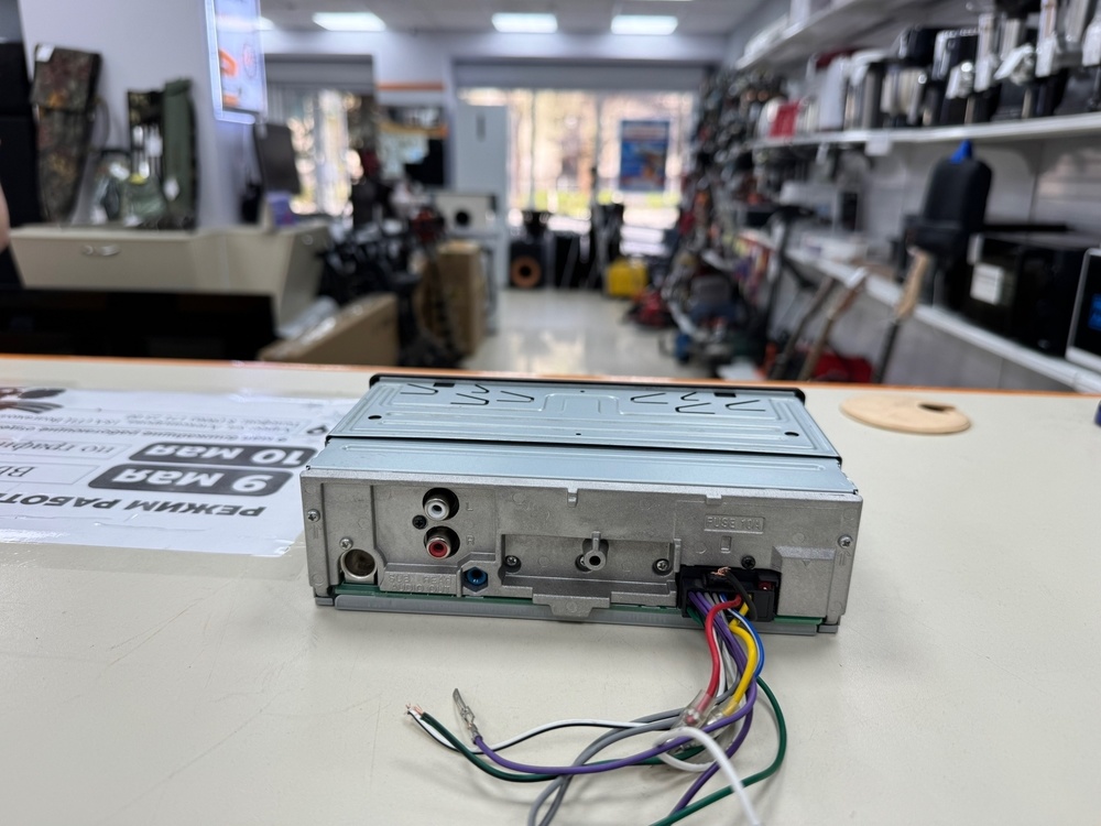 Автомагнитола SONY DSX-A112U