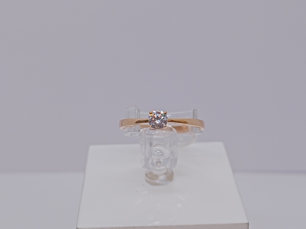 КОЛКМ585 КОЛЬЦО С КАМНЕМ (Au 585)