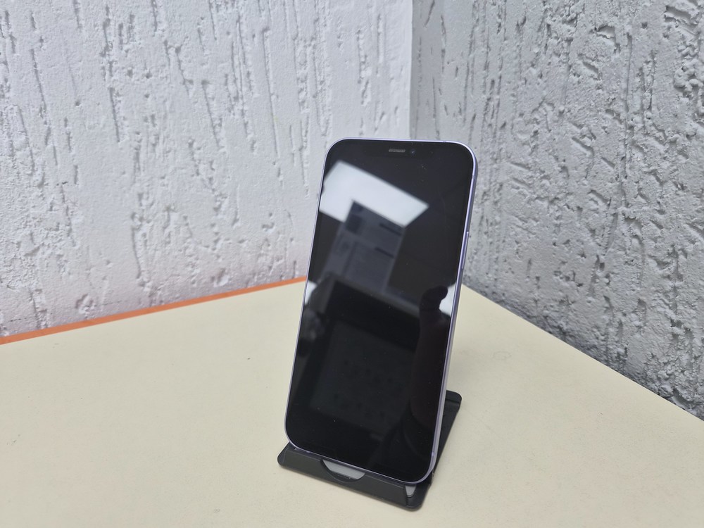 Смартфон Apple iPhone 12 128Gb