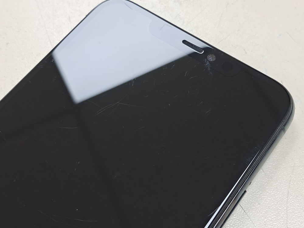 Смартфон Apple iPhone 11 Pro Max 64Gb