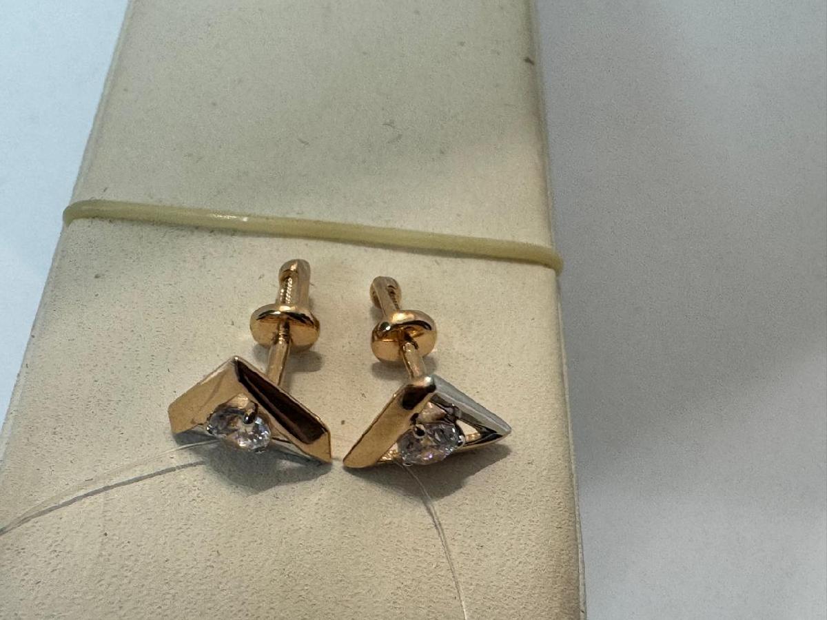 СЕРЬГИ ПУСЕТЫ с камнем (Au 585)