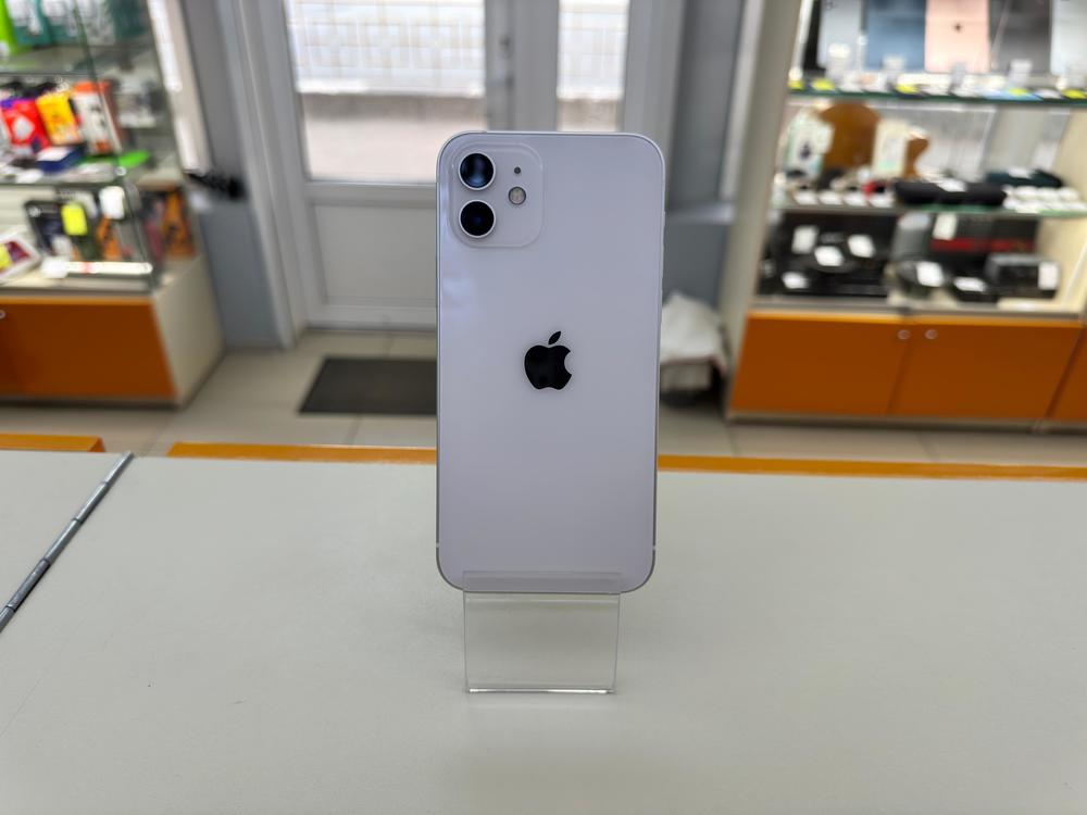 Смартфон Apple iPhone 12 64Gb