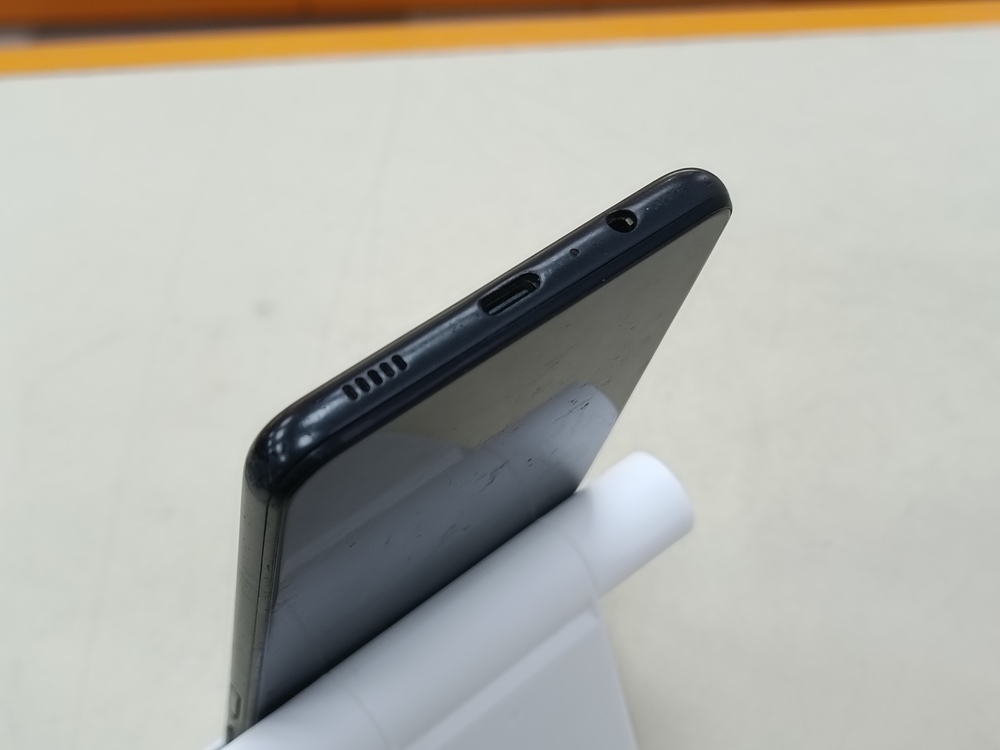 Смартфон Samsung Galaxy A12 4/64