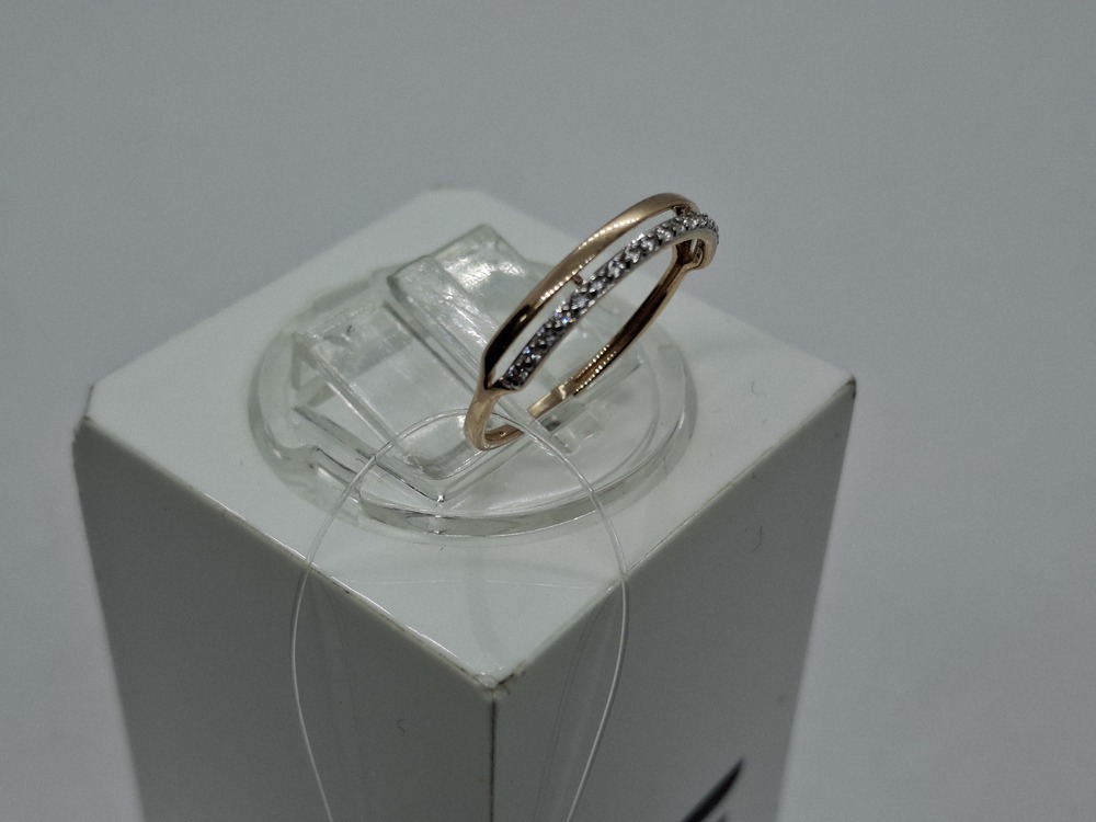 КОЛЬЦО С КАМНЯМИ (Au 585)