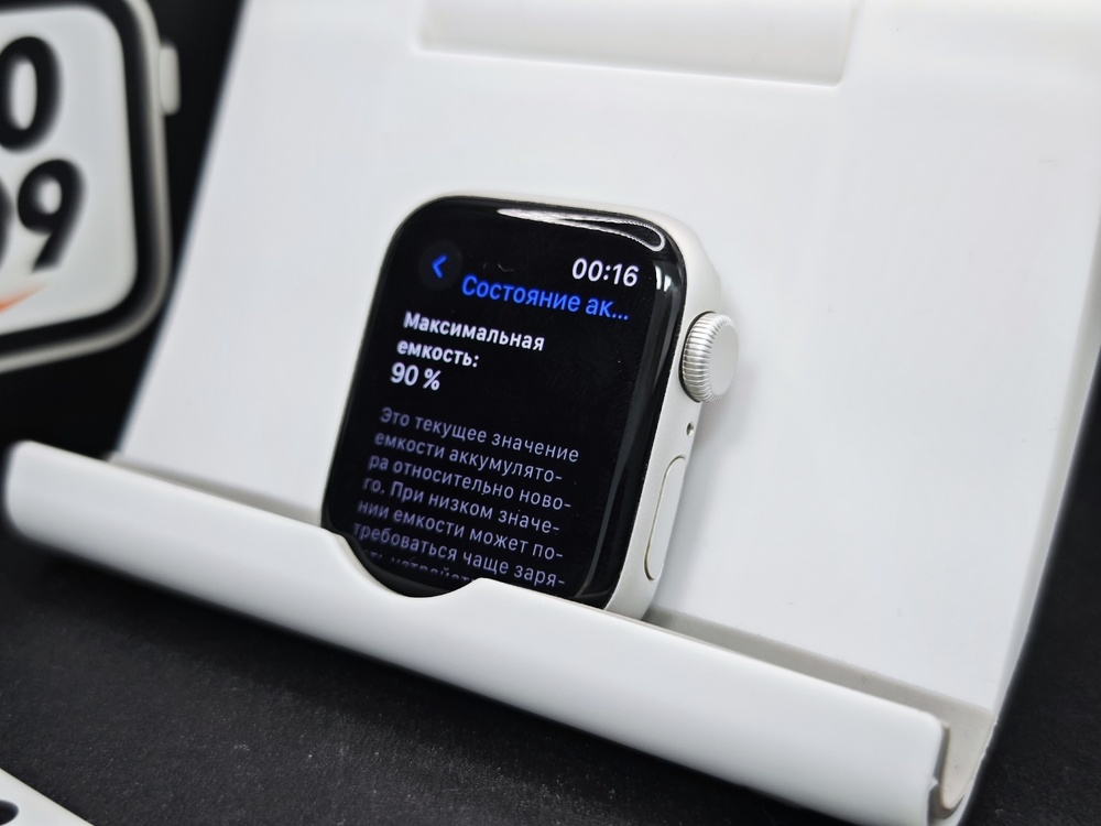 Смарт-часы Apple Watch SE 2020 40mm