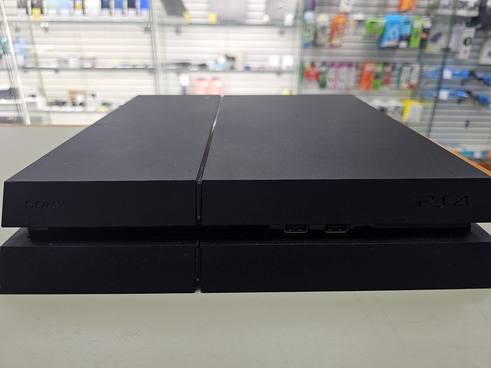 Игровая приставка PlayStation 4 FAT 1Tb