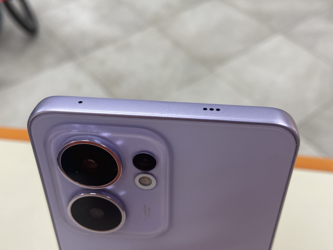 Смартфон Oppo Reno 13F 8/256