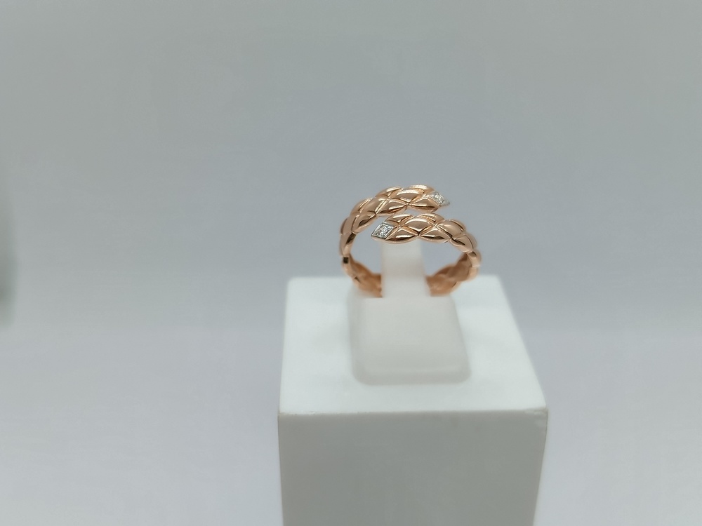 КОЛЬЦО С КАМНЯМИ (Au 585)