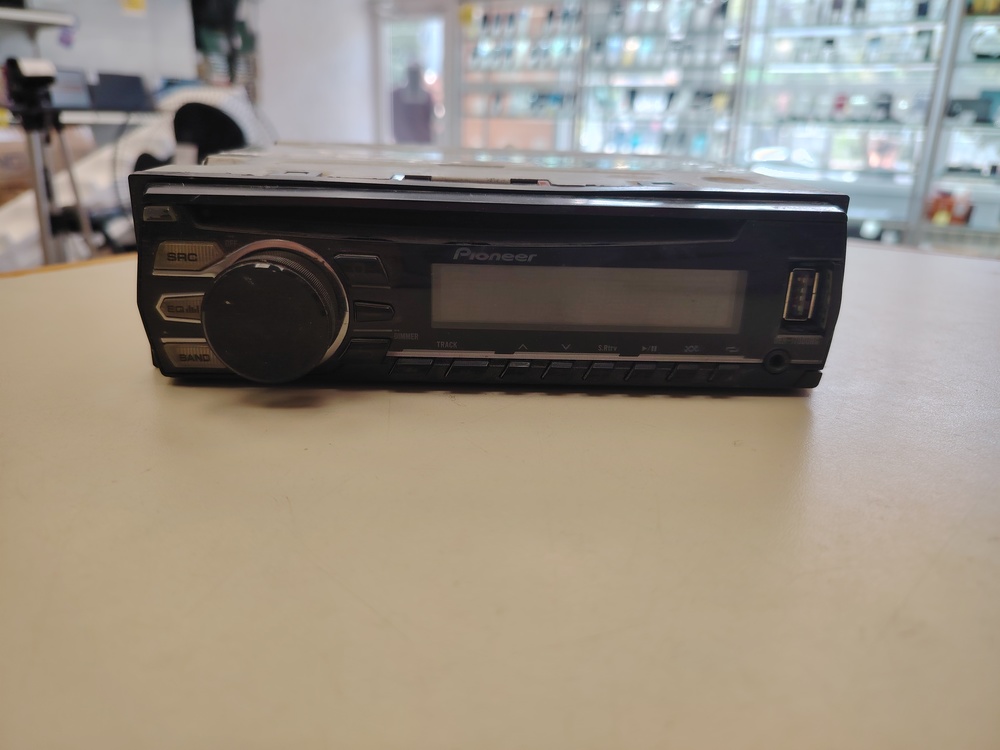 Автомагнитола Pioneer DEH-1700UBG