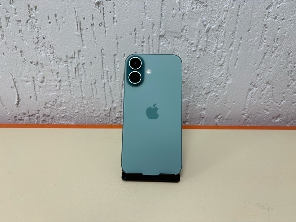 Смартфон Apple Iphone 16 128Gb